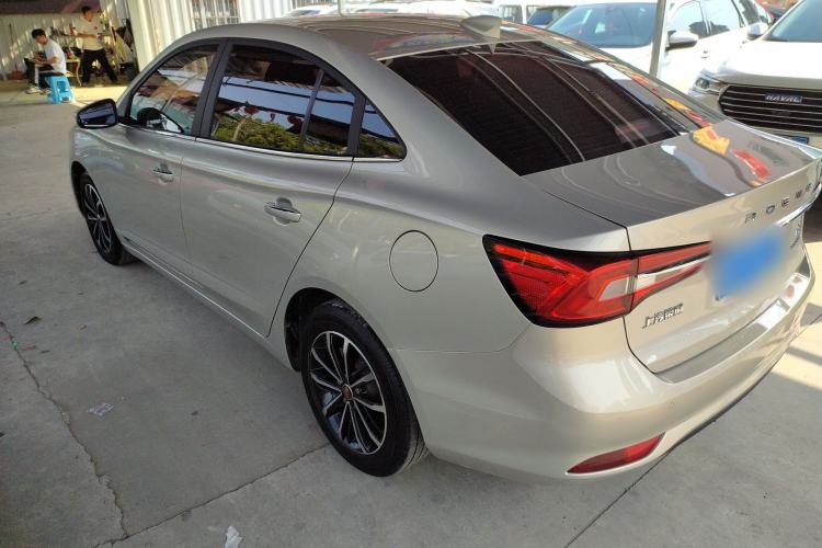 Used Roewe i5 2020 1.5L Manual 4G Connect Leehao Flagship Edition Rear Left 45 Deg