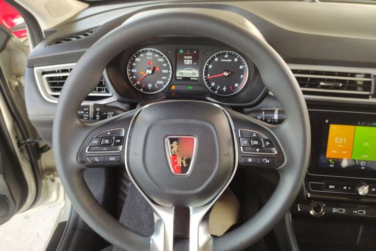 Used Roewe i5 2020 1.5L Manual 4G Connect Leehao Flagship Edition Steering Wheel