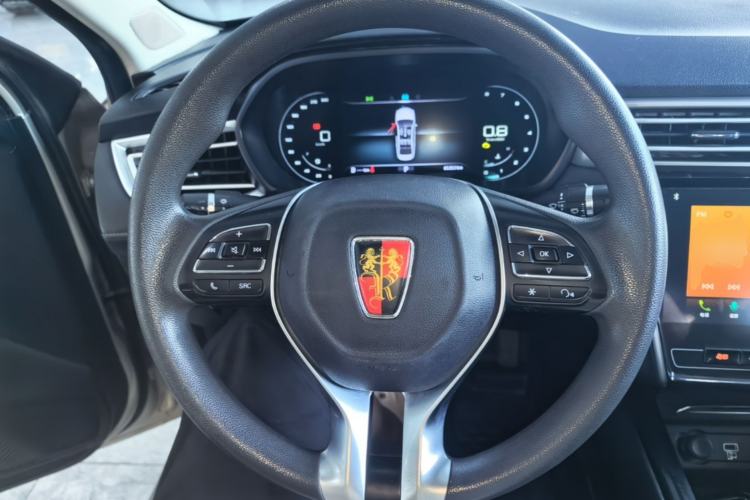 Used Roewe i5 2020 1.5L Automatic 4G Connect Luxury Flagship Edition Steering Wheel