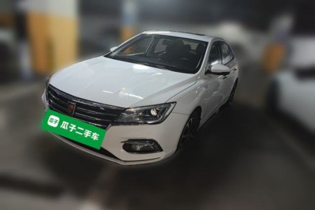 Ojetý Roewe i5 2020 1.5L Automatic 4G Connect Luxury Flagship Edition