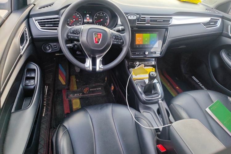 Used Roewe i5 2020 1.5L Manual 4G Connect Leehao Flagship Edition Center Console