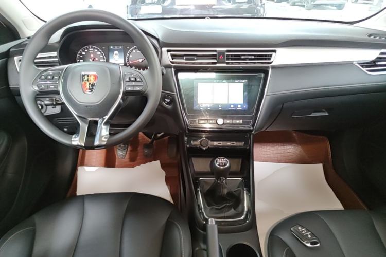 Used Roewe i5 2020 1.5L Manual 4G Connect Leehao Flagship Edition Center Console