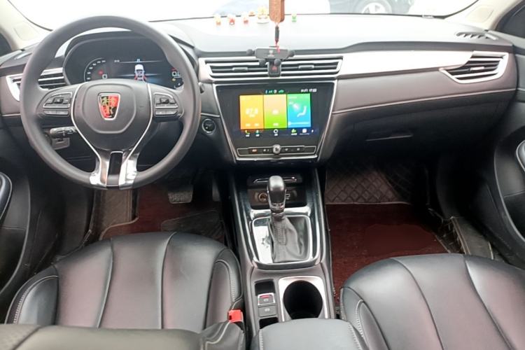 Used Roewe i5 2020 1.5L Automatic 4G Connect Luxury Flagship Edition Center Console
