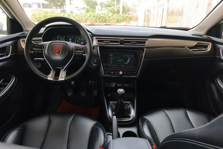 Used Roewe i5 2020 1.5L Manual 4G Connect Leehao Flagship Edition Center Console
