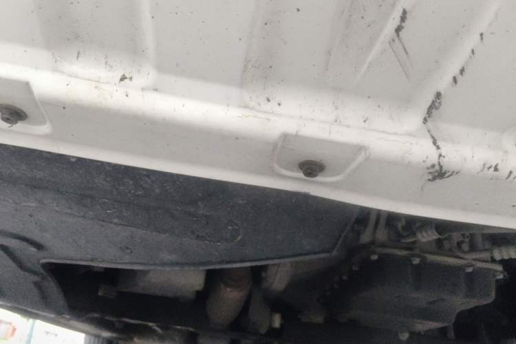 Used Roewe i5 2020 1.5L Automatic 4G Connect Luxury Flagship Edition Chassis Front