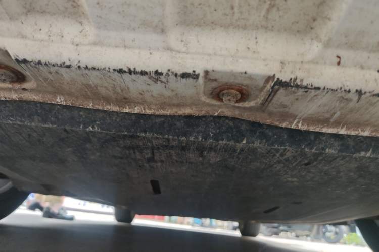 Used Roewe i5 2020 1.5L Automatic 4G Connect Luxury Flagship Edition Chassis Front