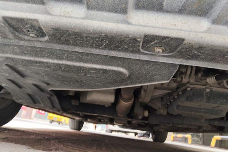 Used Roewe i5 2020 1.5L Automatic 4G Connect Luxury Flagship Edition Chassis Front
