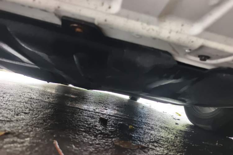 Used Roewe i5 2020 1.5L Automatic 4G Connect Luxury Flagship Edition Chassis Front