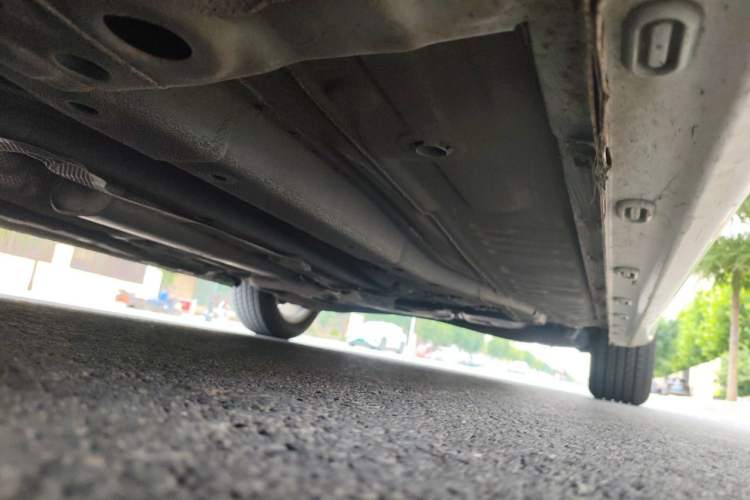 Used Roewe i5 2020 1.5L Manual 4G Connect Luxury Edition Chassis Front Left