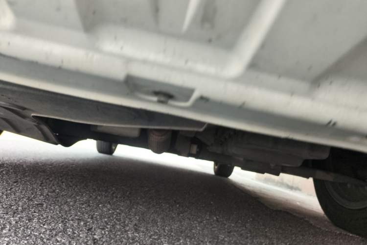 Used Roewe i5 2020 1.5L Automatic 4G Connect Luxury Flagship Edition Chassis Front