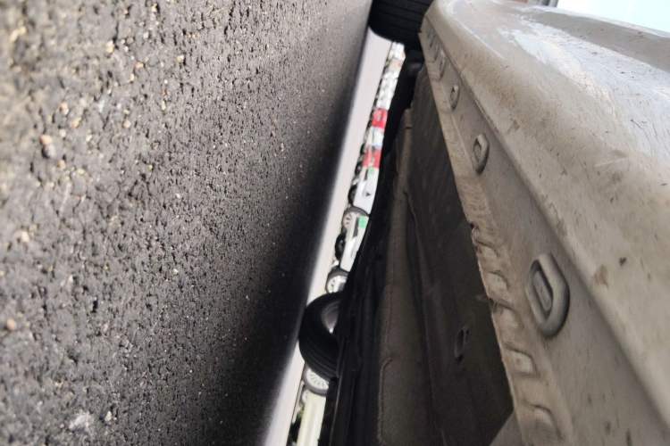 Used Roewe i5 2020 1.5L Manual 4G Connect Luxury Edition Chassis Front Right