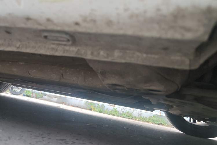 Used Roewe i5 2020 1.5L Automatic 4G Connect Luxury Flagship Edition Chassis Front Right