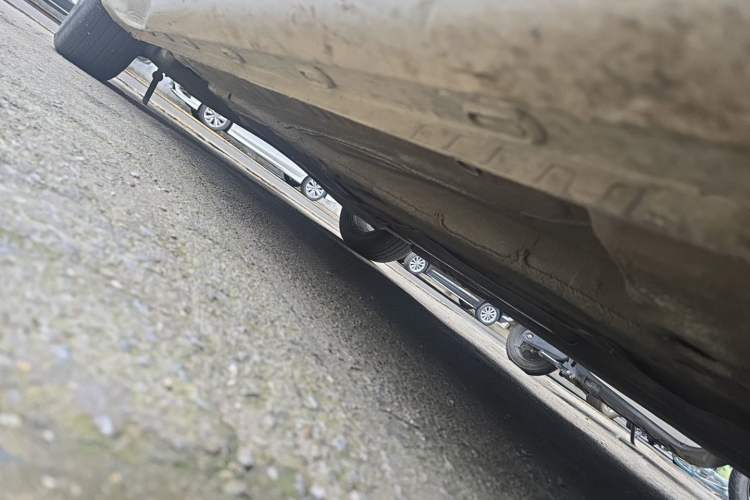 Used Roewe i5 2020 1.5L Automatic 4G Connect Luxury Flagship Edition Chassis Front Right