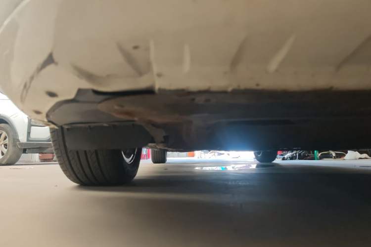 Used Roewe i5 2020 1.5L Manual 4G Connect Luxury Edition Chassis Front Right