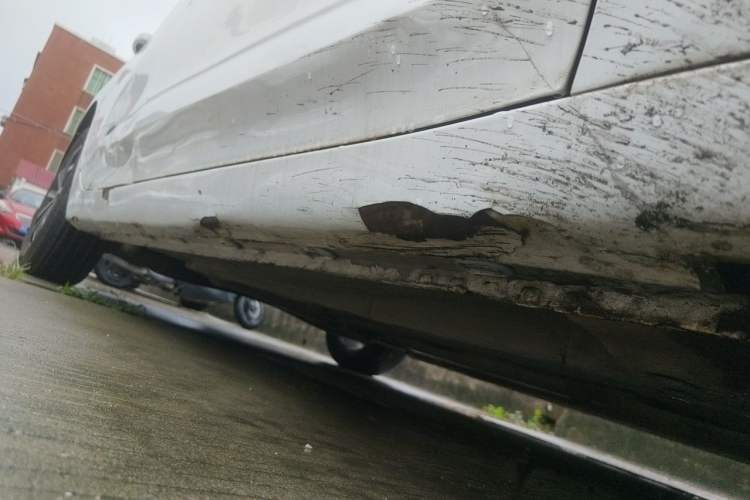 Used Roewe i5 2020 1.5L Automatic 4G Connect Luxury Flagship Edition Chassis Front Right