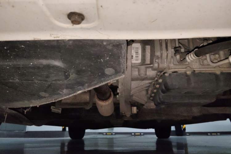 Used Roewe i5 2020 1.5L Automatic 4G Connect Luxury Flagship Edition Chassis Front