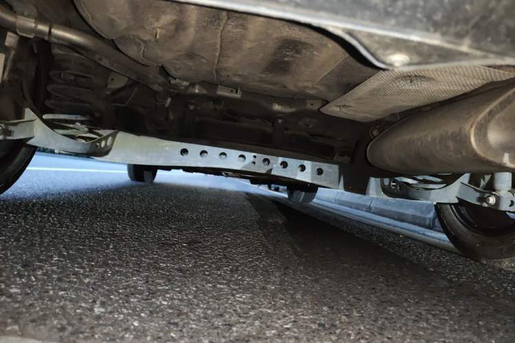 Used Roewe i5 2020 1.5L Automatic 4G Connect Luxury Flagship Edition Chassis Rear