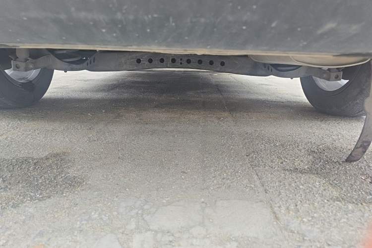 Used Roewe i5 2020 1.5L Automatic 4G Connect Luxury Flagship Edition Chassis Rear