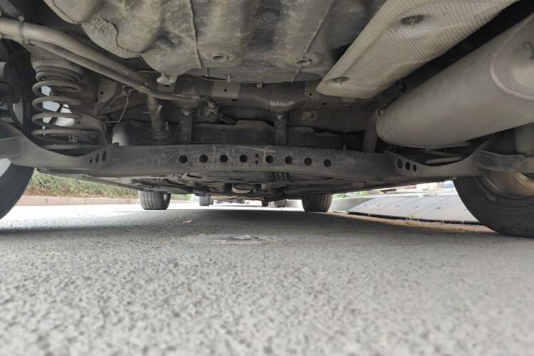 Used Roewe i5 2020 1.5L Automatic 4G Connect Luxury Flagship Edition Chassis Rear