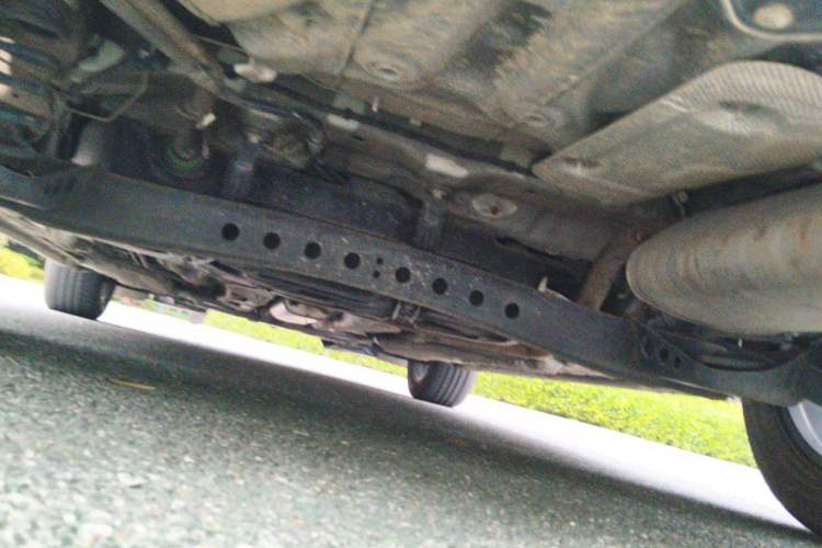 Used Roewe i5 2020 1.5L Manual 4G Connect Leehao Flagship Edition Chassis Rear