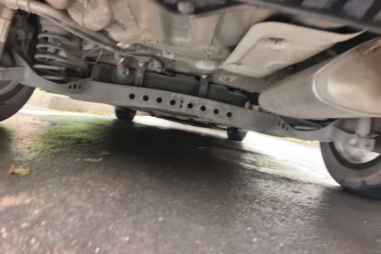 Used Roewe i5 2020 1.5L Automatic 4G Connect Luxury Flagship Edition Chassis Rear