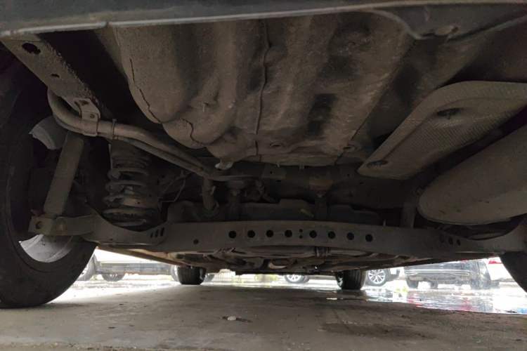 Used Roewe i5 2020 1.5L Automatic 4G Connect Luxury Flagship Edition Chassis Rear