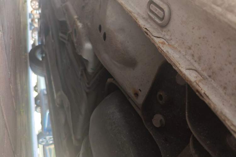 Used Roewe i5 2020 1.5L Automatic 4G Connected Linghao Edition Chassis Rear Left