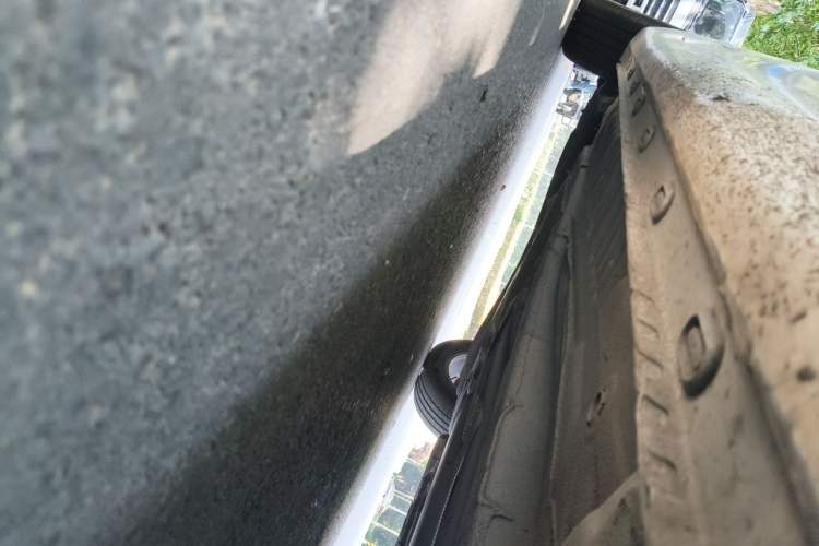 Used Roewe i5 2020 1.5L Manual 4G Connect Leehao Flagship Edition Chassis Rear Left