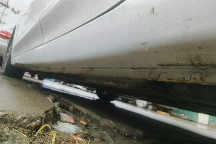 Used Roewe i5 2020 1.5L Automatic 4G Connect Luxury Flagship Edition Chassis Rear Left