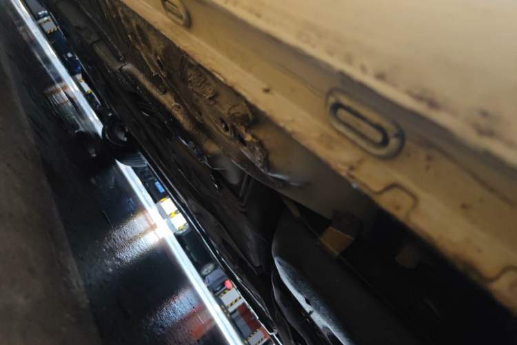 Used Roewe i5 2020 1.5L Manual 4G Connect Leehao Flagship Edition Chassis Rear Left