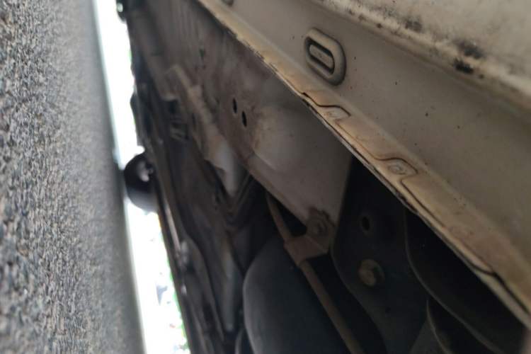 Used Roewe i5 2020 1.5L Manual 4G Connect Luxury Edition Chassis Rear Left