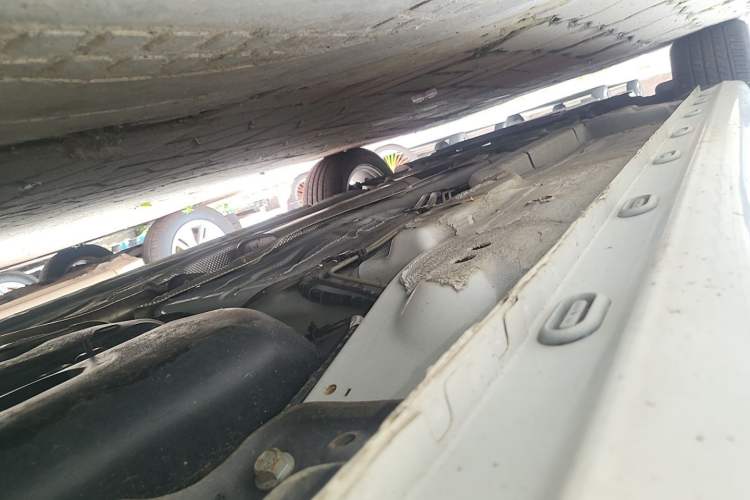 Used Roewe i5 2020 1.5L Automatic 4G Connected Linghao Edition Chassis Rear Left