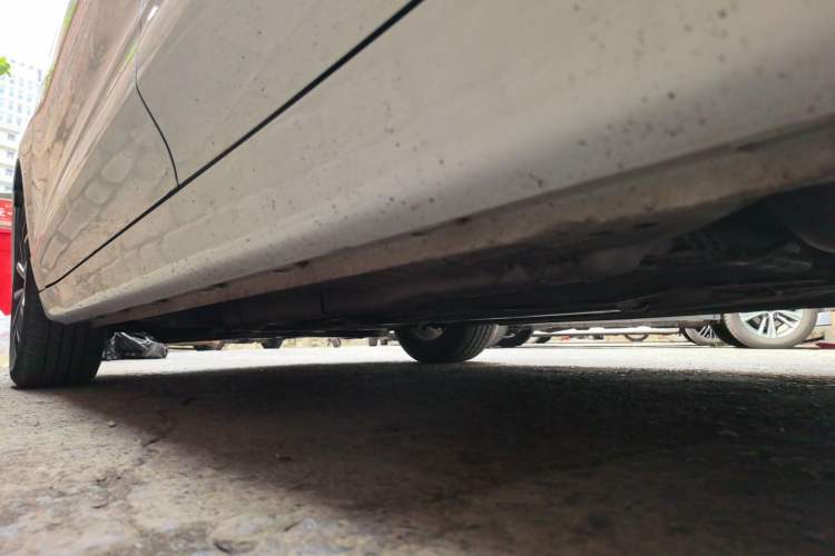 Used Roewe i5 2020 1.5L Automatic 4G Connected Linghao Edition Chassis Rear Left