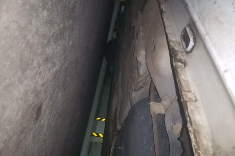 Used Roewe i5 2020 1.5L Manual 4G Connect Leehao Flagship Edition Chassis Rear Left