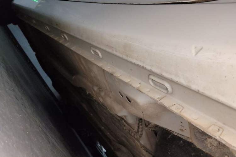 Used Roewe i5 2020 1.5L Automatic 4G Connect Luxury Flagship Edition Chassis Rear Left