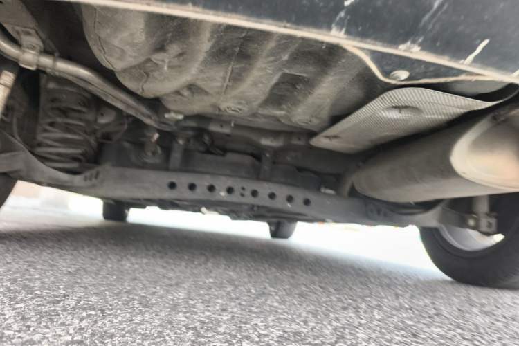 Used Roewe i5 2020 1.5L Automatic 4G Connect Luxury Flagship Edition Chassis Rear
