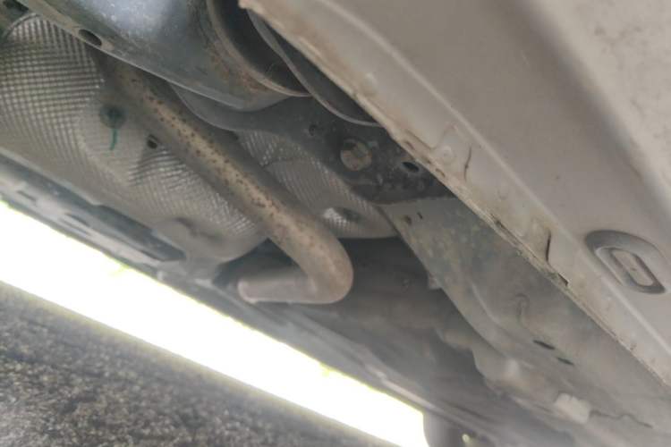 Used Roewe i5 2020 1.5L Automatic 4G Connect Luxury Flagship Edition Chassis Rear Right