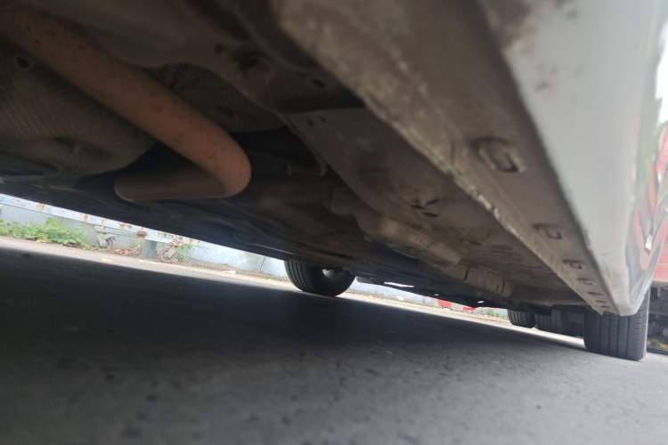 Used Roewe i5 2020 1.5L Automatic 4G Connect Luxury Flagship Edition Chassis Rear Right
