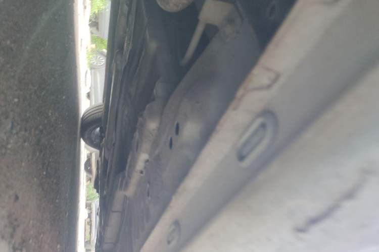 Used Roewe i5 2020 1.5L Manual 4G Connect Leehao Flagship Edition Chassis Rear Right