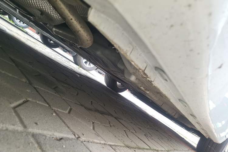 Used Roewe i5 2020 1.5L Automatic 4G Connected Linghao Edition Chassis Rear Right