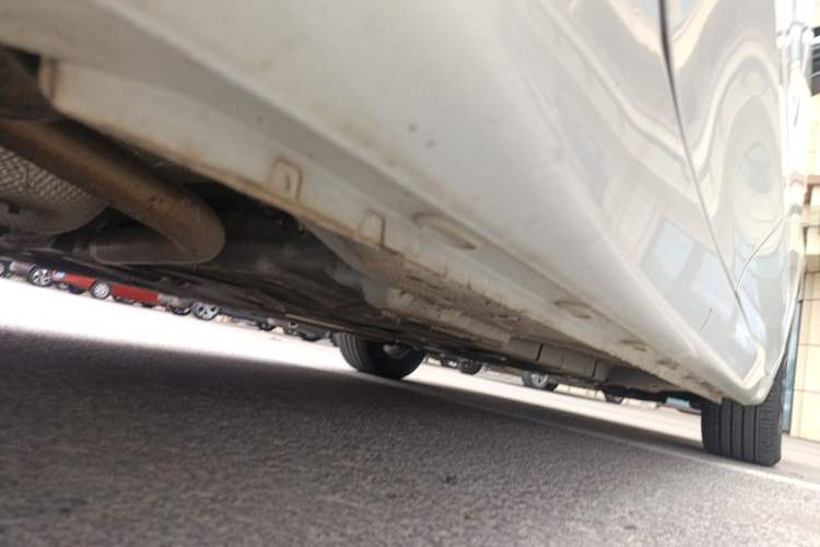 Used Roewe i5 2020 1.5L Automatic 4G Connect Luxury Flagship Edition Chassis Rear Right