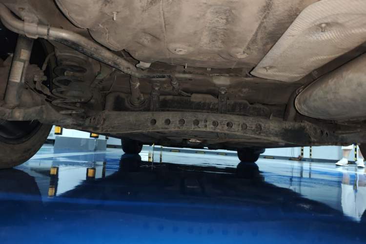 Used Roewe i5 2020 1.5L Manual 4G Connect Leehao Flagship Edition Chassis Rear
