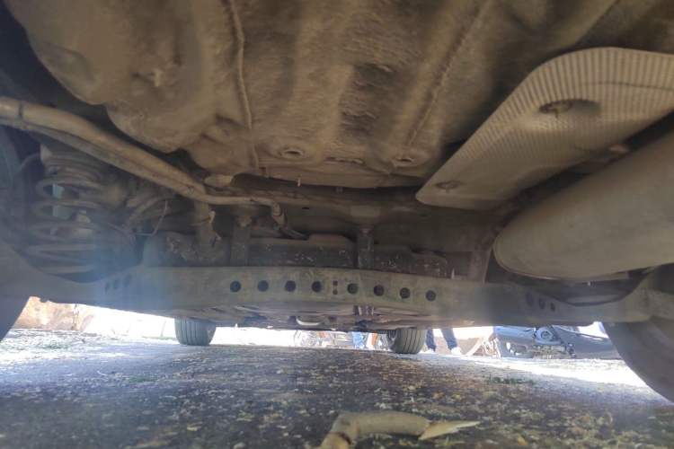 Used Roewe i5 2020 1.5L Manual 4G Connect Leehao Flagship Edition Chassis Rear