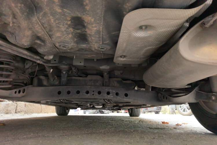 Used Roewe i5 2020 1.5L Automatic 4G Connected Linghao Edition Chassis Rear