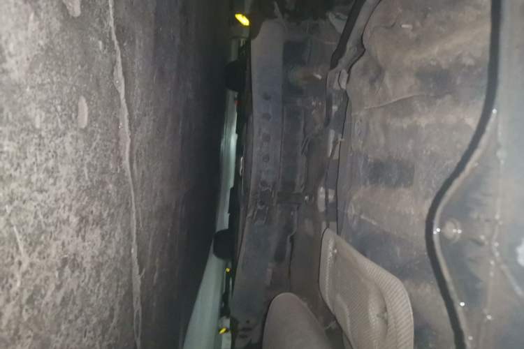 Used Roewe i5 2020 1.5L Manual 4G Connect Leehao Flagship Edition Chassis Rear