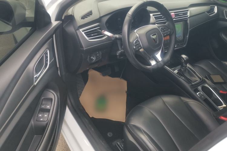 Used Roewe i5 2020 1.5L Automatic 4G Connect Luxury Flagship Edition Driver Seat