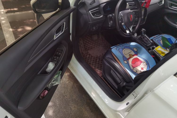 Used Roewe i5 2020 1.5L Automatic 4G Connect Luxury Flagship Edition Driver Seat