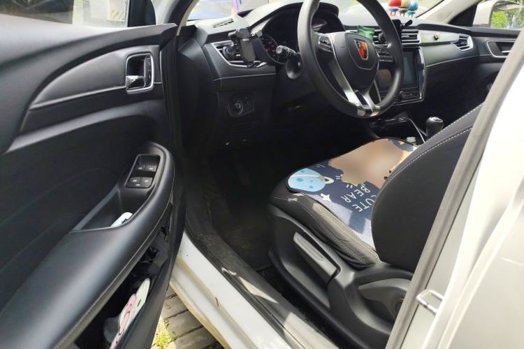 Used Roewe i5 2020 1.5L Manual 4G Connect Luxury Edition Driver Seat