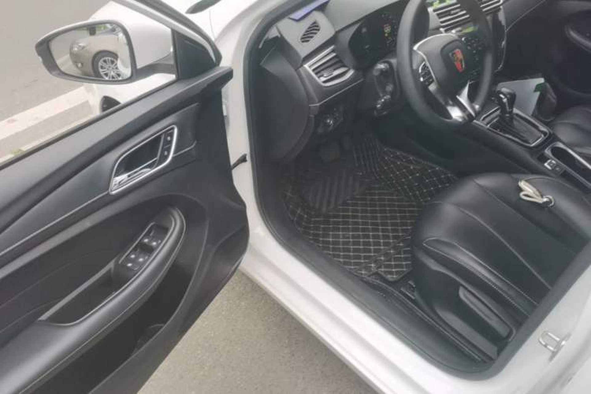 Used Roewe i5 2020 1.5L Automatic 4G Connect Luxury Flagship Edition Driver Seat