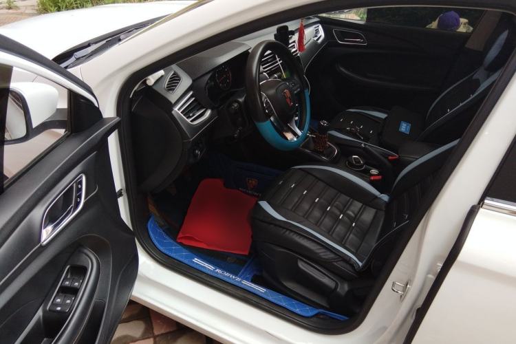 Used Roewe i5 2020 1.5L Manual 4G Connect Leehao Flagship Edition Driver Seat